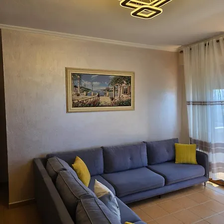 Appartamento Gjoni Holidayescape
